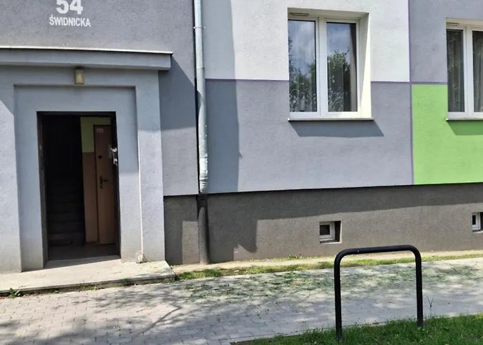 Swidnicka Apartment Dzierzoniow